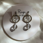 ハンドメイド ピアス イヤリング 小ぶり 【トロン】