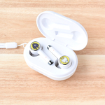 パグのおしりBluetoothワイヤレスイヤホン