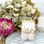 SALE!! white fur 樹脂ピアス(コットンパール)