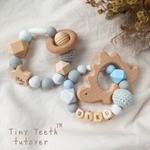 [rittsunnnnnさま専用]＊名入れ可＊カラー変更可＊TinyTeeth™️着脱式歯固め dinosaur blue