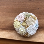 ビーズ刺繍（ヘアゴム/ブローチ）
