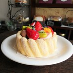 フルーツショコラシャルロットケーキのスクイーズ