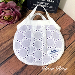 マスクケース　コットンサークルとラベンダーカラー　小さなお花の刺繍
