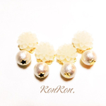 【人気♡】ダリアのお花 pierce／earring＊ホワイトコットンパール＊ゴールド