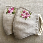 刺繍マスク　yumiakane224様専用　ピンクのお花　ベージュリネンとダブルガーゼ