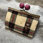 チェック&チェリーのがま口　ベージュ