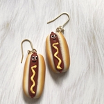 ホットドッグのピアス
