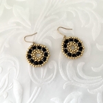 送料無料♡ブラックとゴールドビーズのシックなピアス