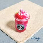 ミニチュア いちごのドリンク