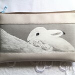 うさぎ柄（フランス製生地）ポーチ(グレージュ)