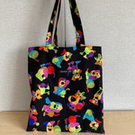 USAコットン　ちょっと個性強めトートバック（カラフルドック）
