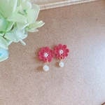 秋桜ひと粒淡水パール〘深みレッド〙