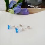 一粒氷のアクアピアス☆白ビーズ付き