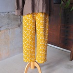 コットンリネンのパンツ 木の実 イエロー