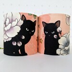 🐈和柄＊黒猫と牡丹の花🐈*トイレのペーパーカバー２枚セット⭐️︎