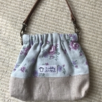 ハンドメイドリネン ★バネポーチ持ち手付き★yuwaバラ柄ブルー★