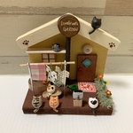 Lovely cat garden