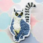 ワオキツネザルの刺繍ブローチ(D)