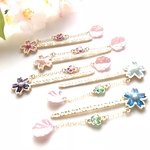 【完成品】花びら舞うさくらのしおり