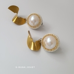 【再販】大ぶりパールのシンプルイヤリング(ピアス)
