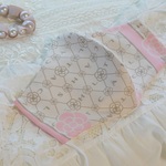 再再販！秋冬マスク　カメリア柄　ピンクＸベージュ系　立体マスク　息がしやすい　コットンマスク