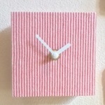クロス・クロック（ピンクストライプ）　かわいい、布張り　壁掛け、かっこいい、おしゃれ、ハンドメイド、数量限定
