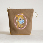 帆布の刺繍ポーチ＊乙女な子鹿
