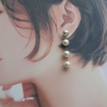 gold＊４連パールピアス/イヤリング