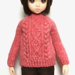 アラン模様のミニチュアセーター　ラズベリー  ruruko  リカちゃん