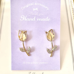 チューリップピアス