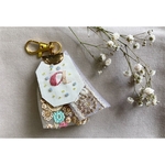 手刺繍イニシャルキーホルダー　a1