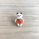 子猫のブローチ