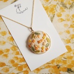 【在庫あり】刺繍　ネックレス　金木犀　キンモクセイ