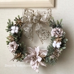 幸せを呼ぶ”クリスマスリース” ❣️アーティフィシャルフラワーの花々で製作、室内にも玄関ドアにも飾れるクリスマスリース🎄