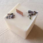 cube soy candle　ホワイトラベンダー