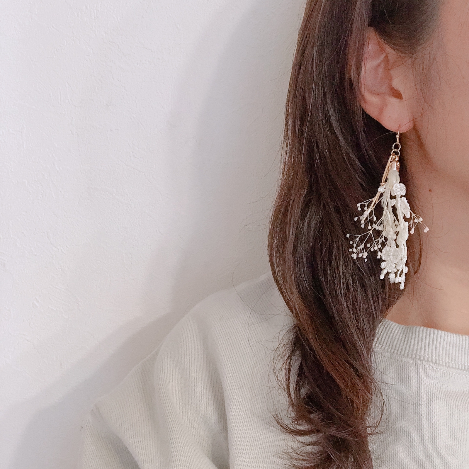 ウエディング 結婚式 にも♡金属アレルギー対応 かすみ草 × レース 