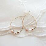 フープピアス ゴールド ダブルパール＆多面カットゴールドキューブ　　小