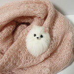 羊毛フェルト 犬 ポメラニアン 白 ホワイト ブローチ ハンドメイド アクセサリー 