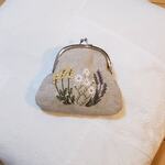 お花刺繍のがまぐち～ミモザ、カモミール、ラベンダー