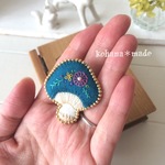森の奥で見つけた花きのこ　青（再販）
