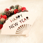 木製［送料込］レターバナー［ Happy New Year プレート ］年賀状 お正月 扇子 撮影小物 撮影アイテム 春節 新年