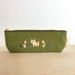 キノコの森の柴犬刺繍ペンケース