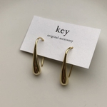 再販 ▽ ピアス ティアドロップ フックピアス［ ゴールド ］
