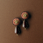 ＜titi～ナンデモナイヒノ耳飾～＞刺繍ピアス◎ホースシュー/Happiness🐎ショコラ◎アレルギー対応/ロングポスト変更可能