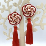 梅結びのタッセルピアス 〜紅白〜