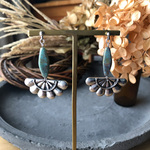 silver half flower. ピアス・イヤリング