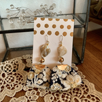【再販＊】大きめ刺繍リボンタッセル＊秋ピアス