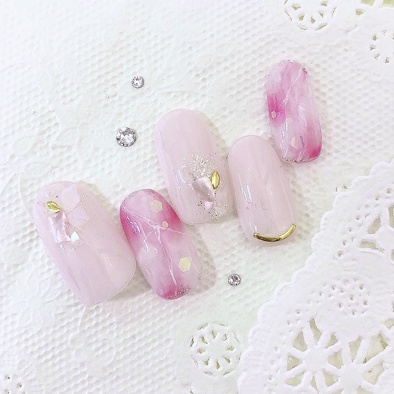 ネイルチップ💕 / オーダーチップ / モテかわネイル / ハートネイル ネイルチップ💕 / オーダーチップ / モテかわネイル / ハートネイル