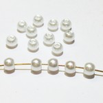 ガラスパール4ｍｍ（白）１連８０ｃｍ