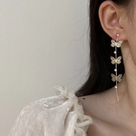 Butterfly bijou pierce